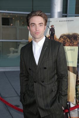 Robert Pattinson Poster 3318438