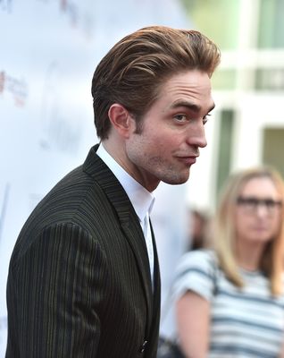 Robert Pattinson Poster 3318492