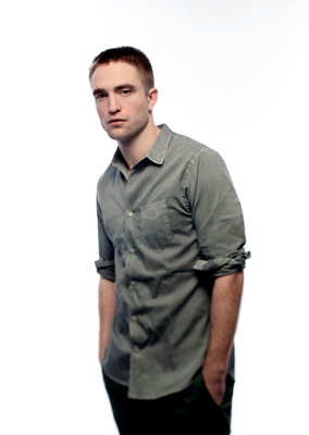 Robert Pattinson Poster 3660500