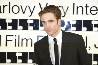 Robert Pattinson Poster 3752859