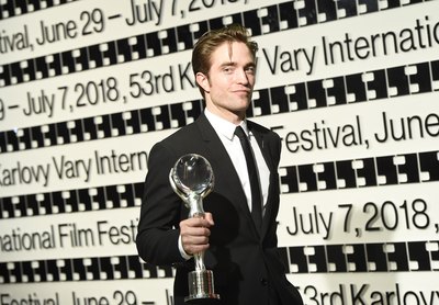 Robert Pattinson Poster 3752861