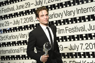 Robert Pattinson Poster 3752865