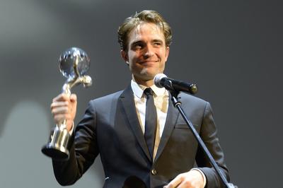 Robert Pattinson Poster 3752868