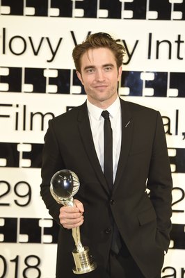 Robert Pattinson Poster 3752875