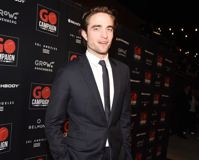 Robert Pattinson Poster 3763346