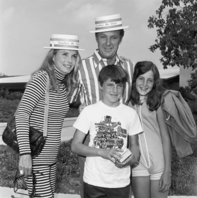 Robert Stack Poster 2687878