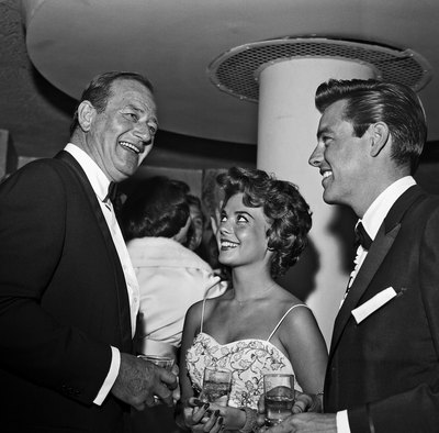 Robert Wagner Poster 2606947