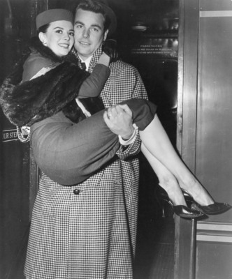 Robert Wagner Poster 2607240