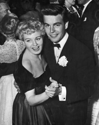 Robert Wagner Poster 2692870