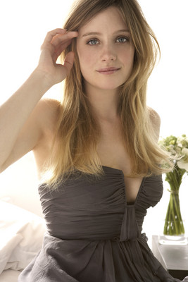 Romola Garai Poster 2121818