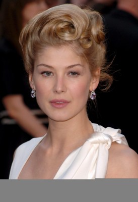 Rosamund Pike Poster 1497081