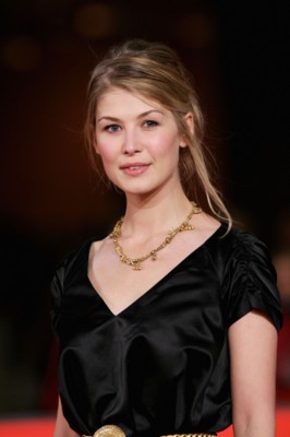 Rosamund Pike Poster 1508520