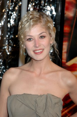 Rosamund Pike Poster 1508529