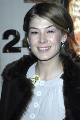 Rosamund Pike Poster 1508549