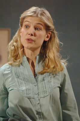 Rosamund Pike Poster 2083782