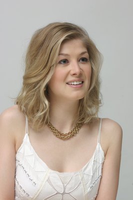 Rosamund Pike Poster 2228741