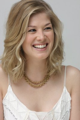 Rosamund Pike Poster 2228747