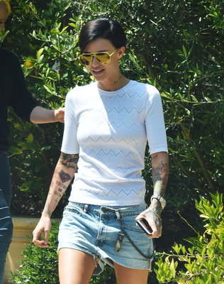 Ruby Rose Poster 2694396