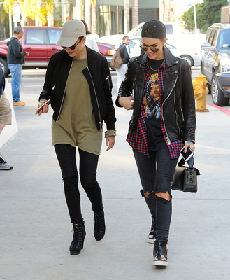 Ruby Rose Poster 2694408