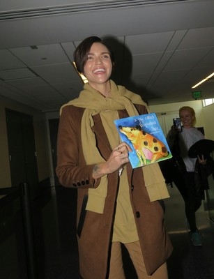 Ruby Rose Poster 2694816