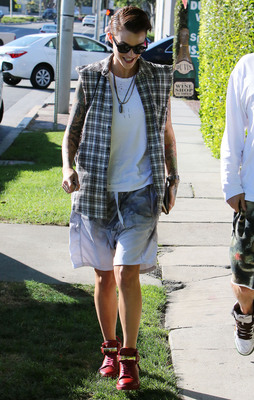 Ruby Rose Poster 2694844