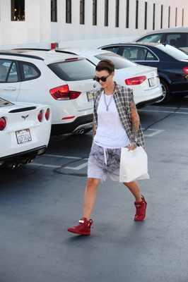 Ruby Rose Poster 2695047