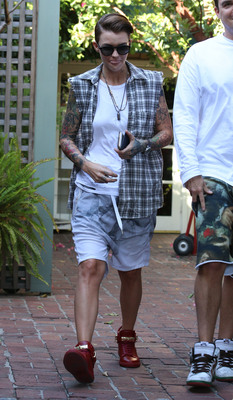 Ruby Rose Poster 2695083