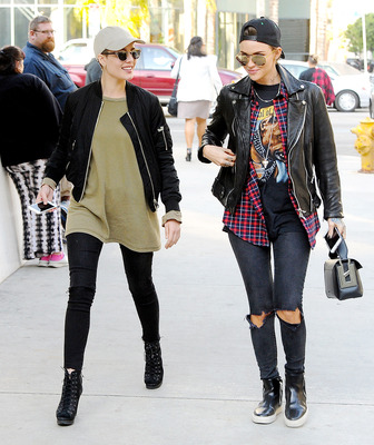 Ruby Rose Poster 2695124