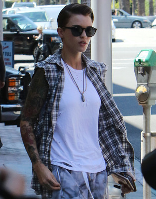 Ruby Rose Poster 2695206