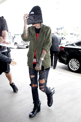 Ruby Rose Poster 2695239
