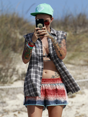 Ruby Rose Poster 2695359