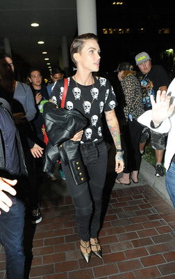 Ruby Rose Poster 2695365
