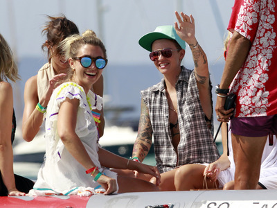 Ruby Rose Poster 2695377