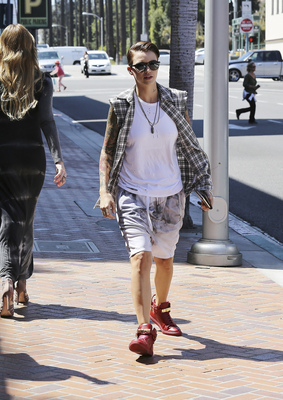 Ruby Rose Poster 2695406