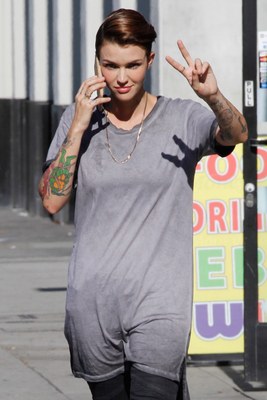 Ruby Rose Poster 2695415