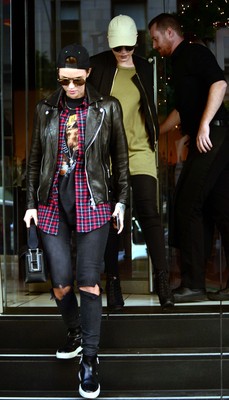 Ruby Rose Poster 2695430