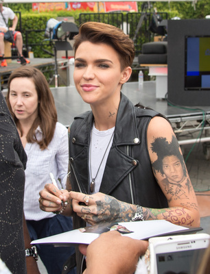 Ruby Rose Poster 2695439
