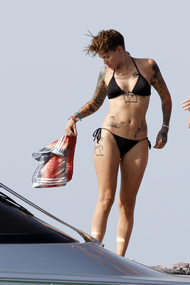 Ruby Rose Poster 2695532