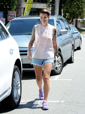 Ruby Rose Poster 2695628