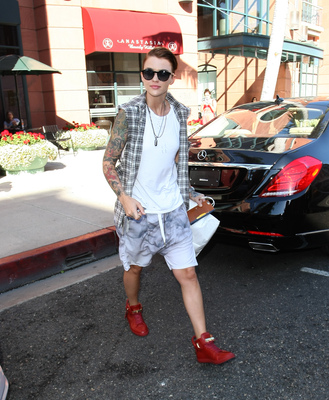 Ruby Rose Poster 2695737