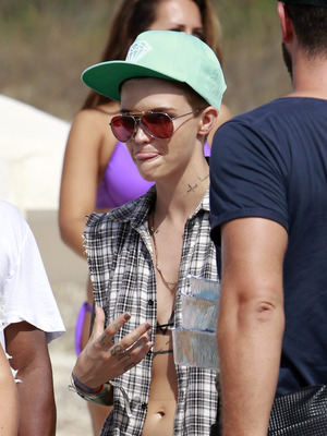 Ruby Rose Poster 2695783