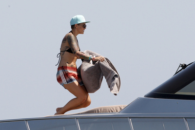 Ruby Rose Poster 2695829