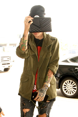Ruby Rose Poster 2695880