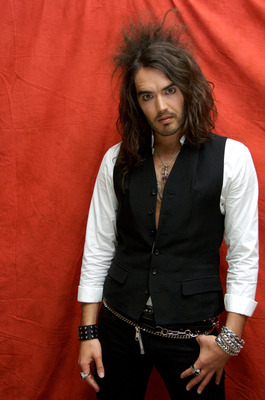 Russell Brand Poster 2407076