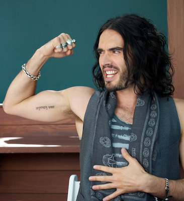 Russell Brand Poster 2418468