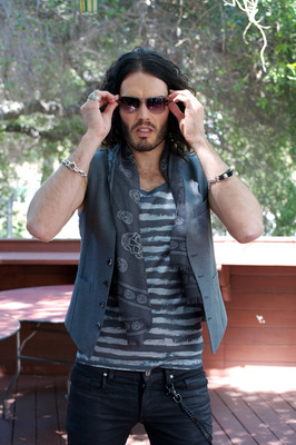 Russell Brand Poster 2418473