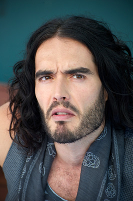 Russell Brand Poster 2418482