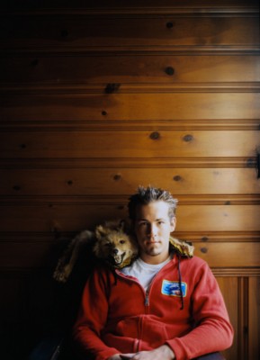 Ryan Reynolds Poster 1366644