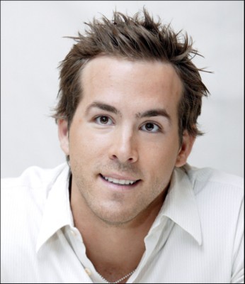 Ryan Reynolds Poster 1369841