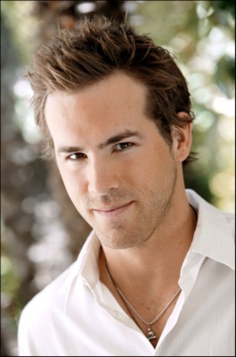 Ryan Reynolds Poster 1369845
